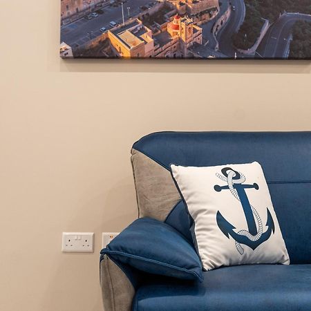 Aloha - Village Apartment 2 Bedroom In Меллиеха Экстерьер фото