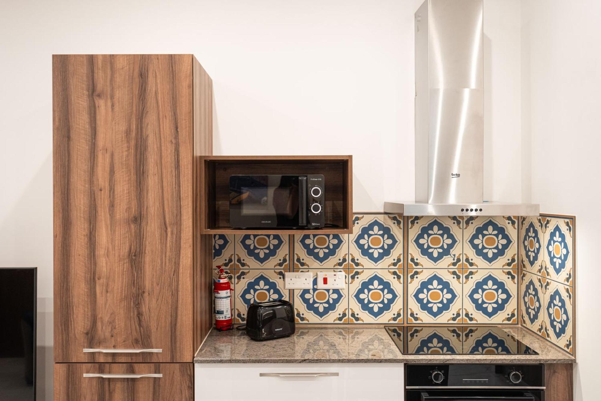 Aloha - Village Apartment 2 Bedroom In Меллиеха Экстерьер фото
